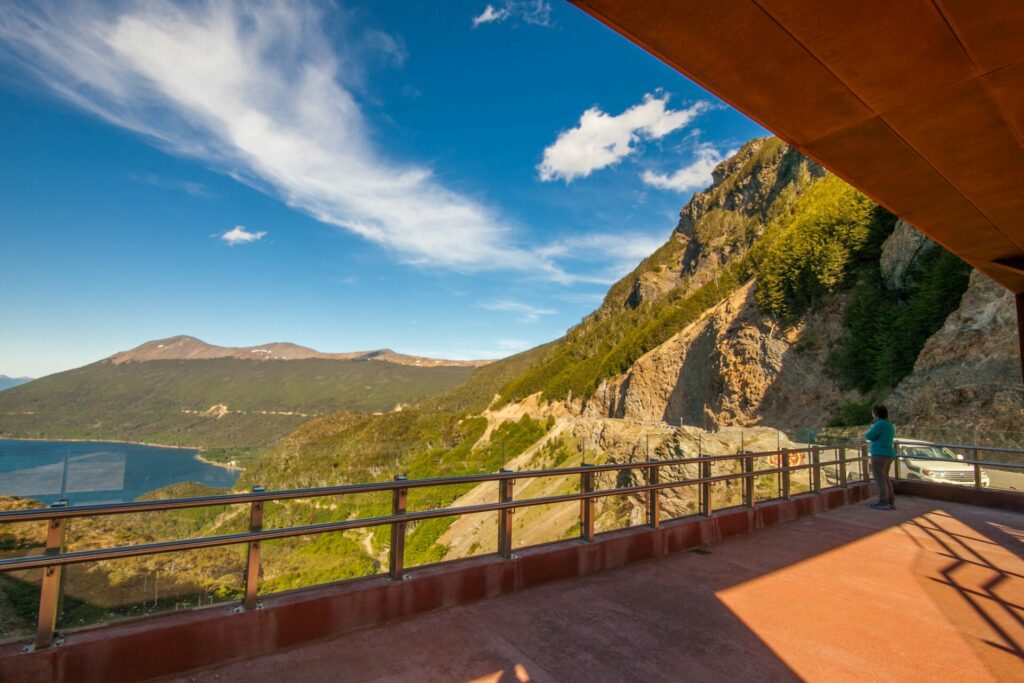 El mirador "Paso Garibaldi" visto desde adentro